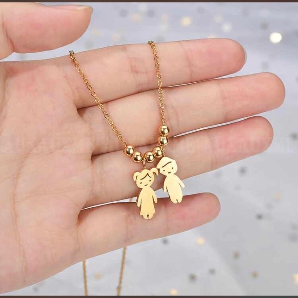 One boy 👦🏻 and one girl 👧🏻 necklace